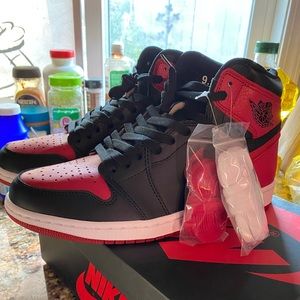 2016 retro Jordan one 1 banned